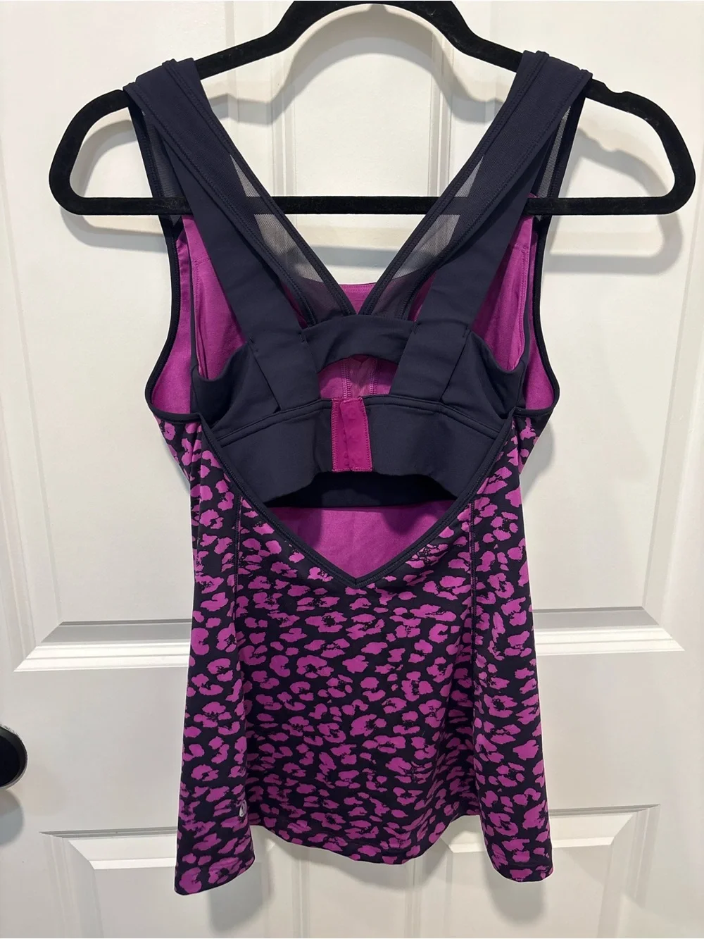 Lululemon Built-In Bra Tank Top Pink Leopard Print Athletic Yoga Top Size 6